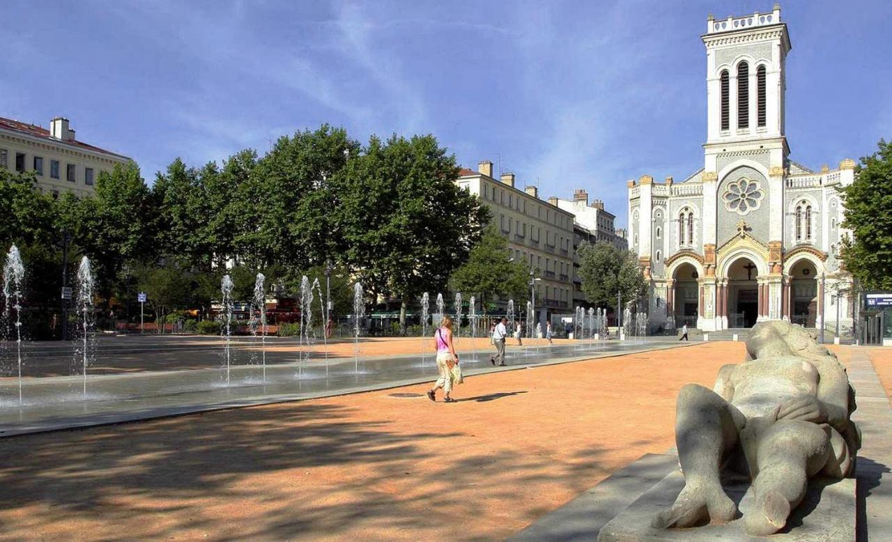 Appartement KASA CONFORT - Le calme au cœur de la ville - TV&WIFI à Saint-Etienne  Extérieur photo
